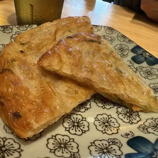 B3.Scallion Pancake