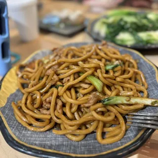 E4. Shanghai chowmein