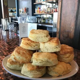 Pile o biscuits