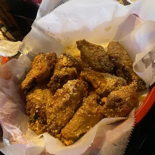 Medium garlic parm wings