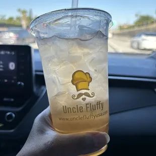 Can't remember what they called this, but it's a peach type of refresher. Delicious.