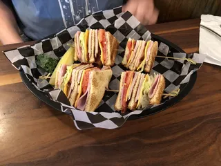 Henry's Restaurant