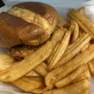 Chicken Sandwich Combo