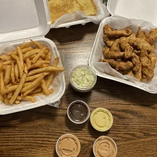 Fries, Chicken Fingers, Texas toast, sauce