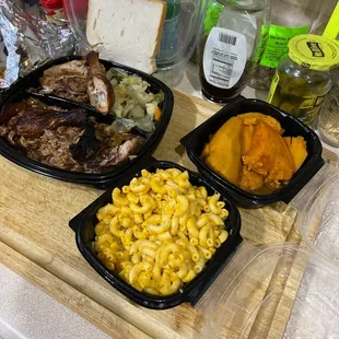 Jerk dinner with cabbage Mac &amp; cheese plantains and sweet potatoes