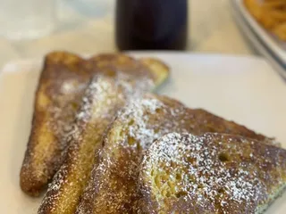 Canopy Road Cafe