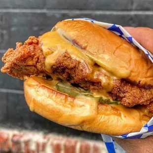 Uncle Johnny 's Burger