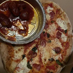 Capone deluxe pizza and 6 boneless bbq wings