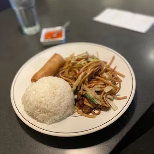 Beef 12. Lo Mein with Spring Roll Lunch
