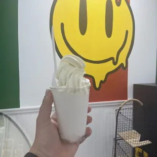 Lemon ice with vanilla ice cream