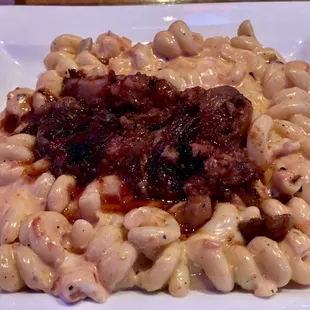 Brisket Mac n cheese