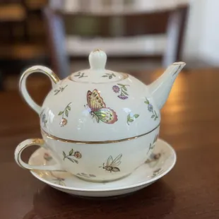 Dragon Pearl Jasmine in precious teapot