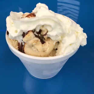 Really good ice cream sundae