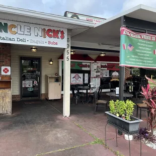 Entrance with outside seating