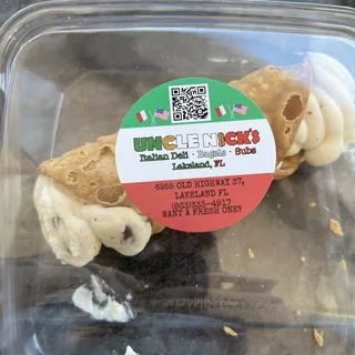 Large Cannoli