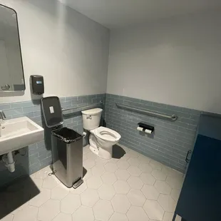 Clean bathrooms, nothing fancy about them