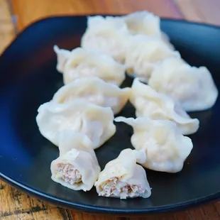 Pork and Cabbage Dumplings 猪肉白菜水饺