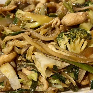 Flavorful sauced - Ginger Chicken! Added veges, but I didn't get the veges I'd asked/paid for.