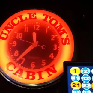 Uncle Tom'$ Clock