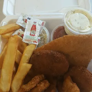 Seafood Sampler &amp; Fries