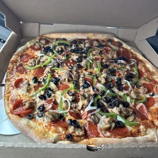 Glorious Large Suprrme Pizza