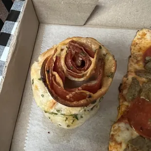Pepperoni roll