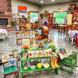 Inside Common Grounds coffee house