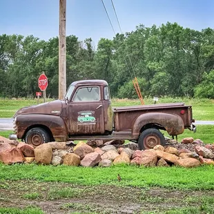 Outside of Common Grounds