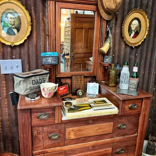 Inside Common Grounds coffee house - so cool!