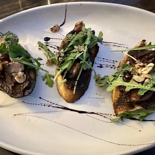 Foie gras toast