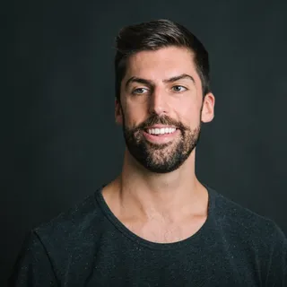 Dan R.