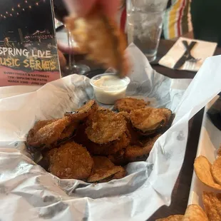 Fried pickles