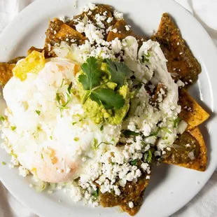 Chilaquiles with green suace