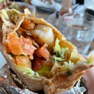 GRILLED SHRIMP BURRITO
