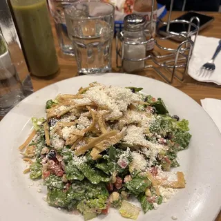 GRILLED CORN AND BLACK BEAN TACO SALAD