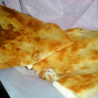 "POCO QUESO" QUESADILLA