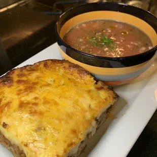 MOUSAKA COMBO