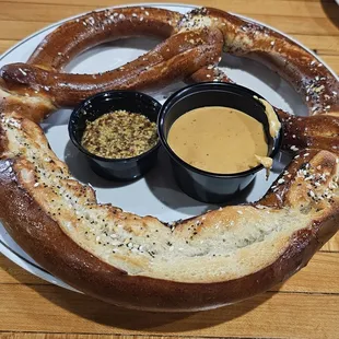 BREWHOUSE PRETZEL