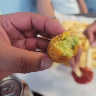 Uni Pizzeria & Grill