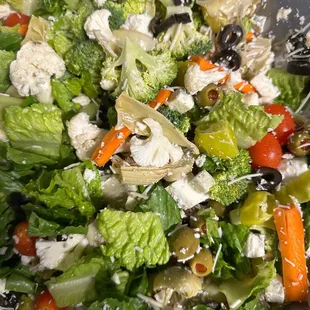 UNI Salad, sooo fresh and yummy, the cheese was something else