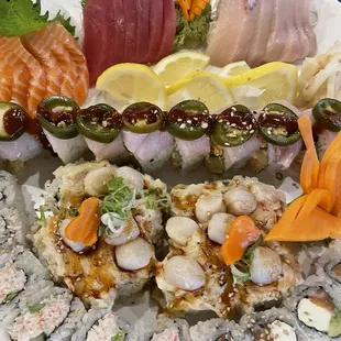 California Roll Scallop Dynamite Roll Caliente Hamachi Roll Salmon Tuna Albacore Philly Roll