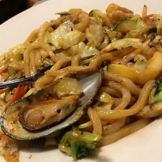 Spicy Seafood Udon Pasta
