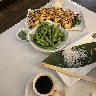 Edamame &amp; Special Dragon Roll