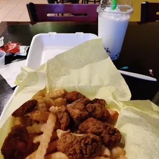 12 PC oyster with chips. And lychee smoothie with tapioca