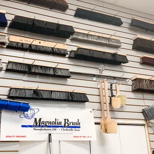 Magnolia Brush brushes are handmade using the best available natural materials - get yours at Unicoa today!