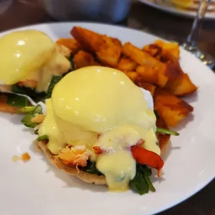 Lobster benedict