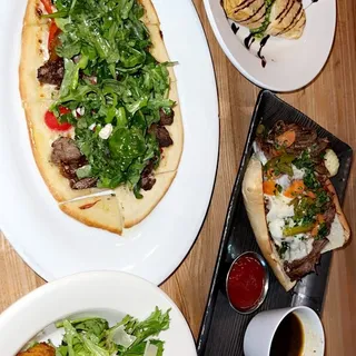 Beef Flatbread Tenderloin Tips