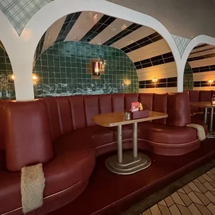 interior, pizza