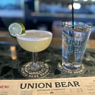 oysters and mussels, drink