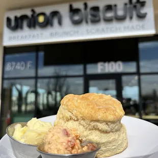 Biscuit